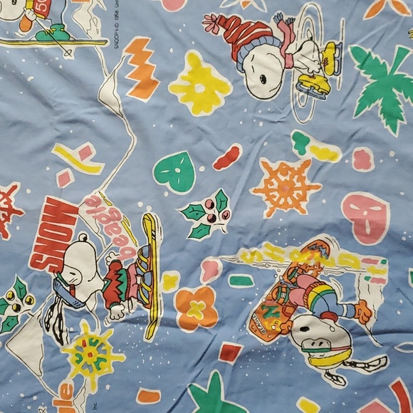 Vintage 1958 Snoopy Winter Sports Flat Bed Sheet Fabric Twin - Picture 2 of 10